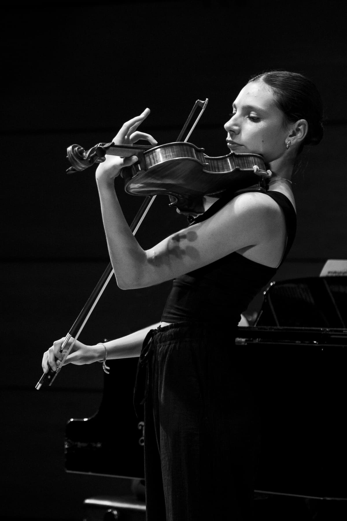 Clases de violín en Granada para niños y adultos en la Escuela de Música y Artes Glinka